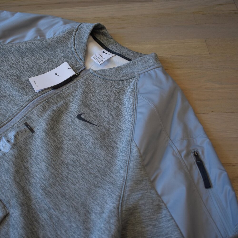 NWT Nike Mens Therma-FIT Gray Full Zip Training Bomber Jacket